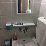 Хостел Marigold Кешме