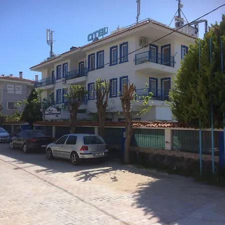 Marigold Hostal *