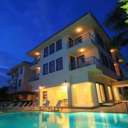 Marigold Cesme