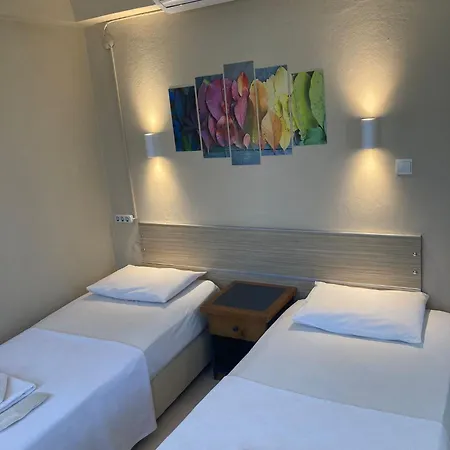 Hostel Marigold Çeşme